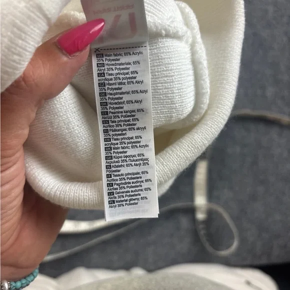 KARI TRAA Women’s Cream White Rothe Cuffed Beanie One Size Fits Most - Picture 4 of 7